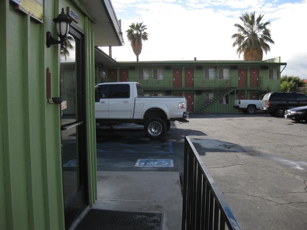 Sunshine Motel San Bernardino Exterior photo